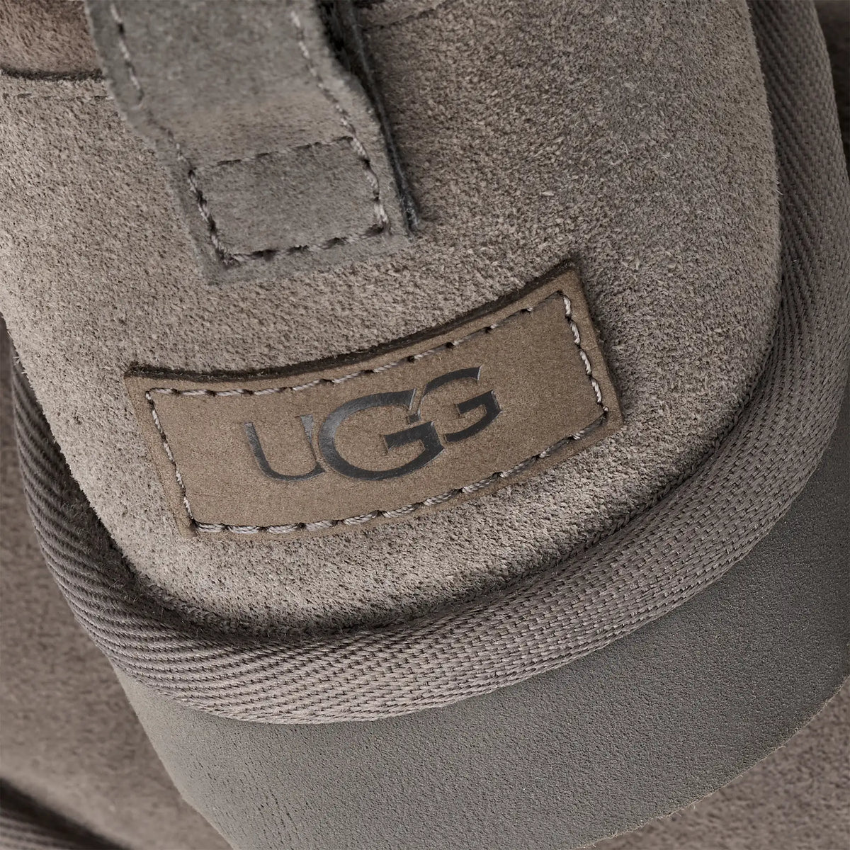 UGG Botte Classic Ultra Mini Grey
