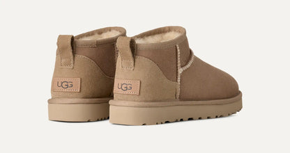 UGG Botte Classic Ultra Mini Sand